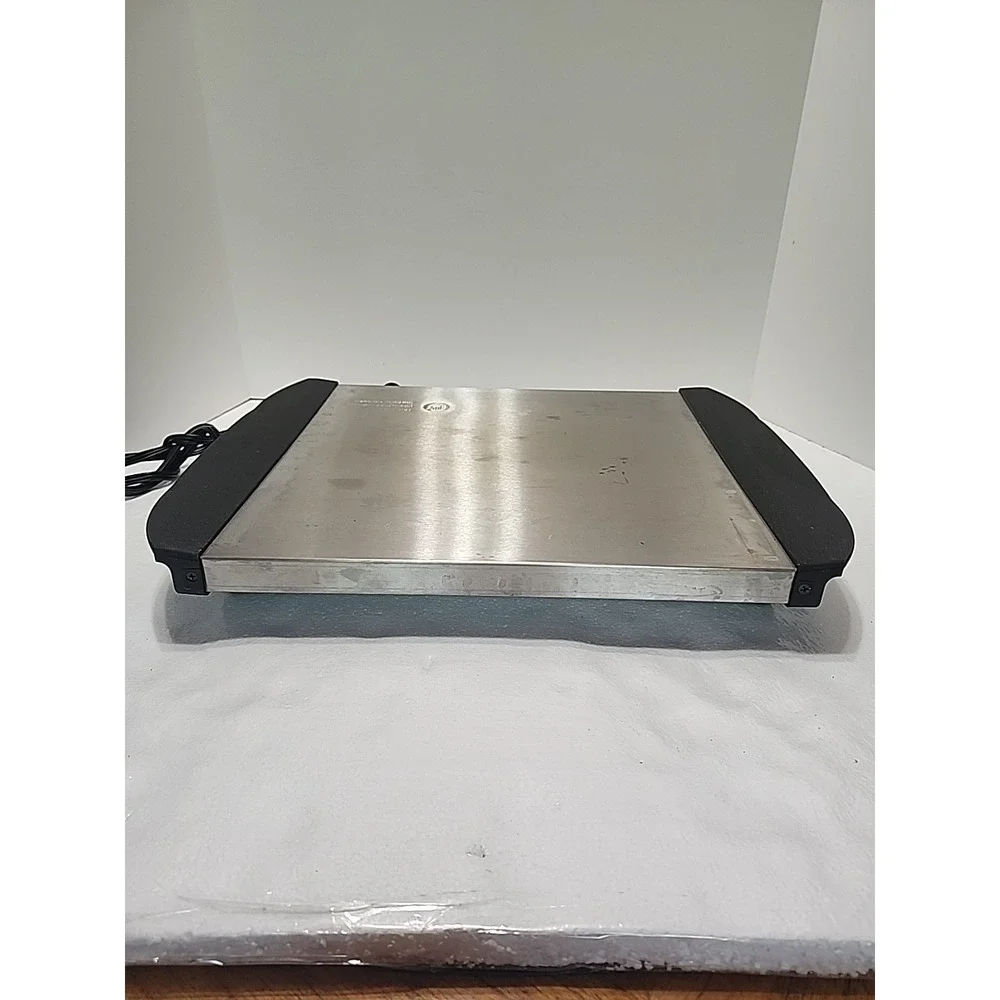Cook's‎ Essential Non Stick Buffet Server 2 Trays 13 X 7